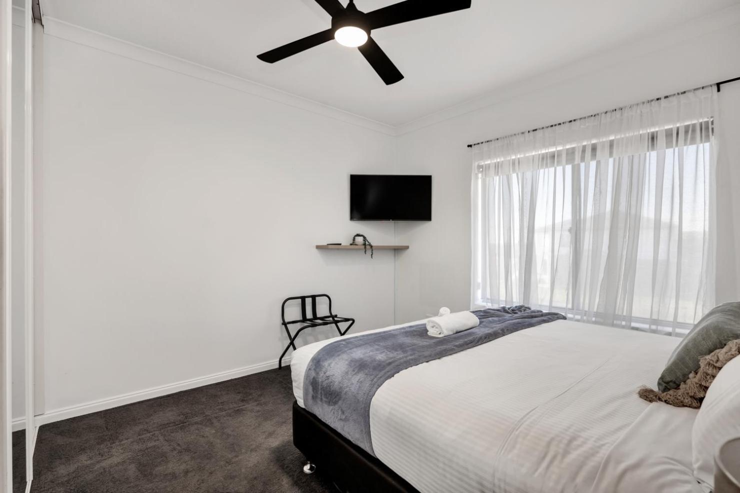 Coast Motel And Apartments Port Noarlunga Bagian luar foto