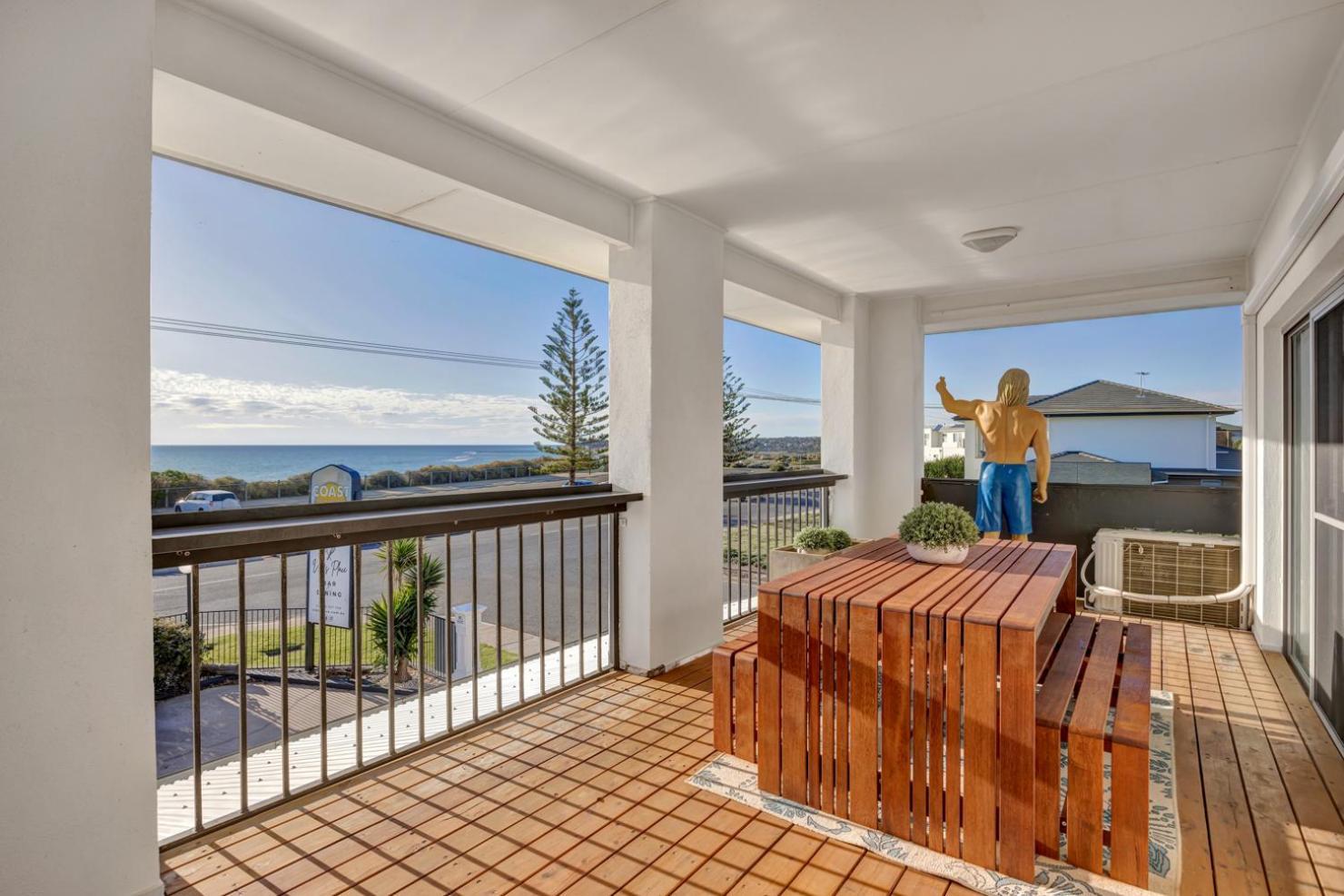 Coast Motel And Apartments Port Noarlunga Bagian luar foto