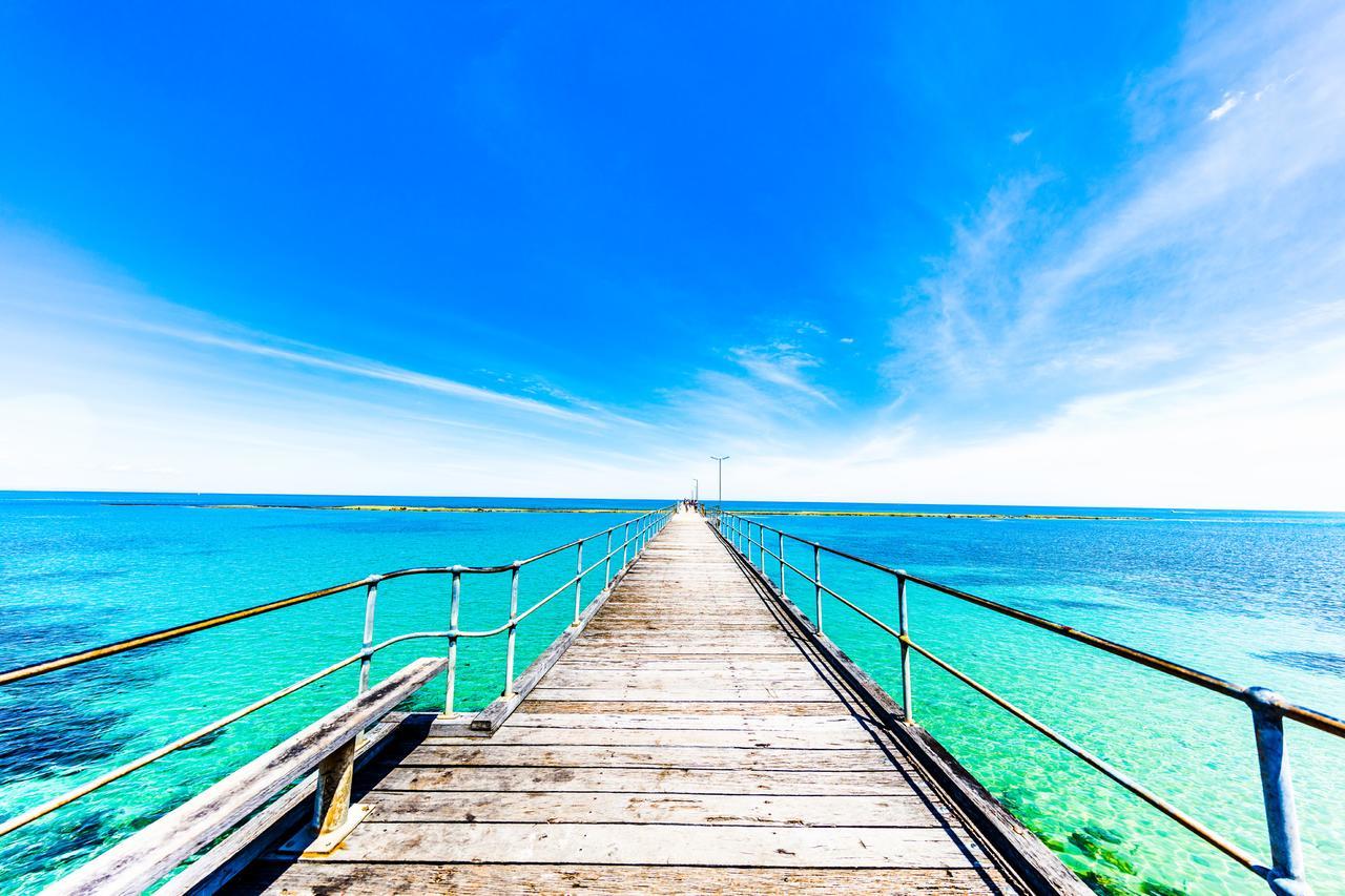 Coast Motel And Apartments Port Noarlunga Bagian luar foto